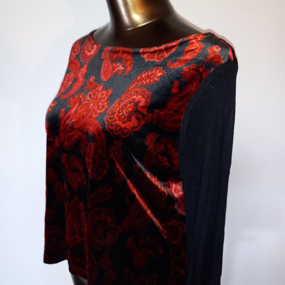 stretchy velvet floral print top with sheer sleeves & boat neck - Picture 13 of 13